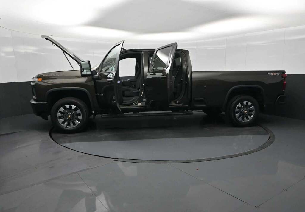 2022 Chevrolet Silverado 2500HD Custom
