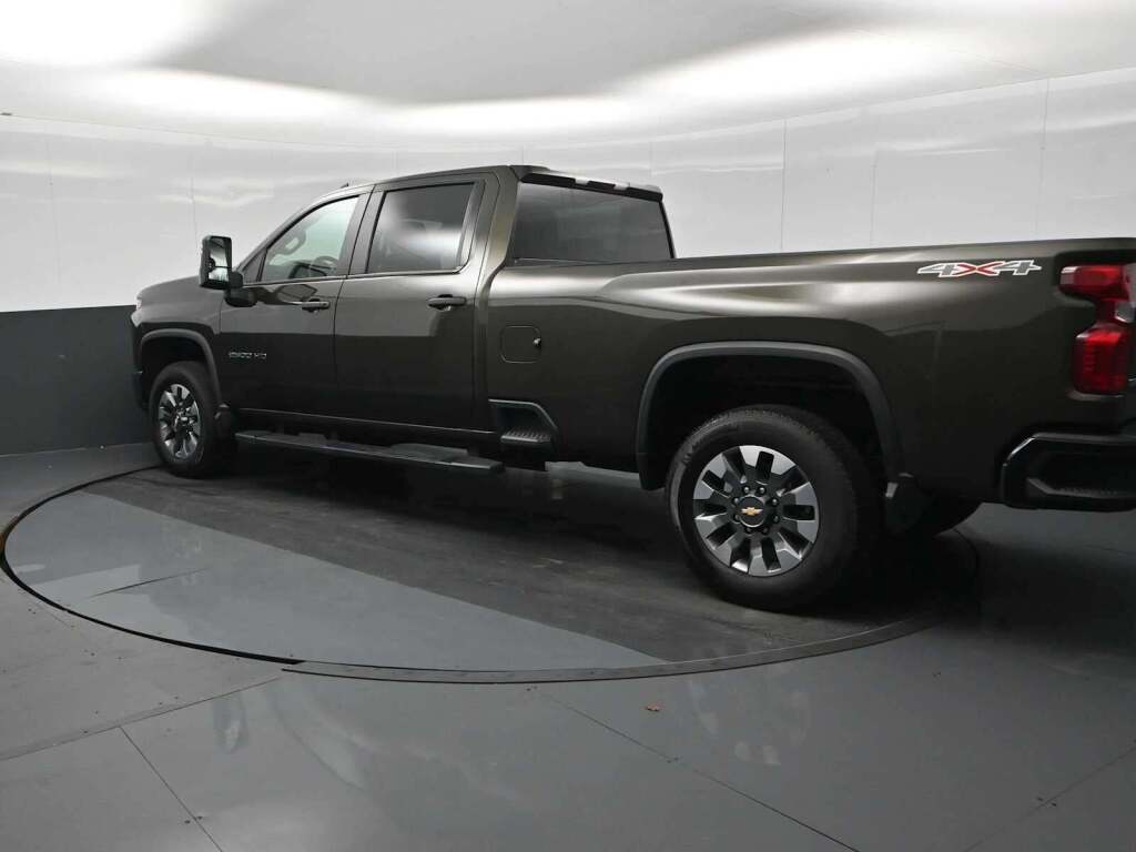 2022 Chevrolet Silverado 2500HD Custom