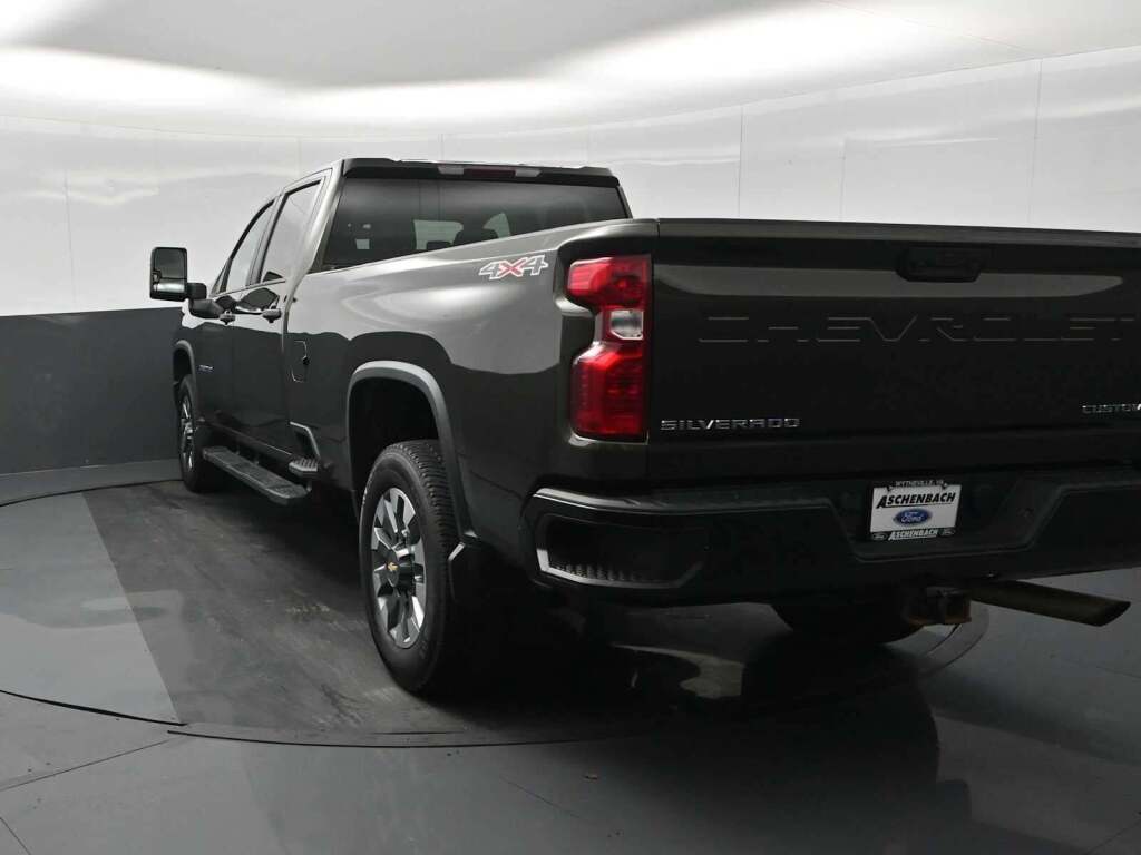 2022 Chevrolet Silverado 2500HD Custom