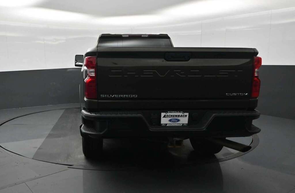 2022 Chevrolet Silverado 2500HD Custom