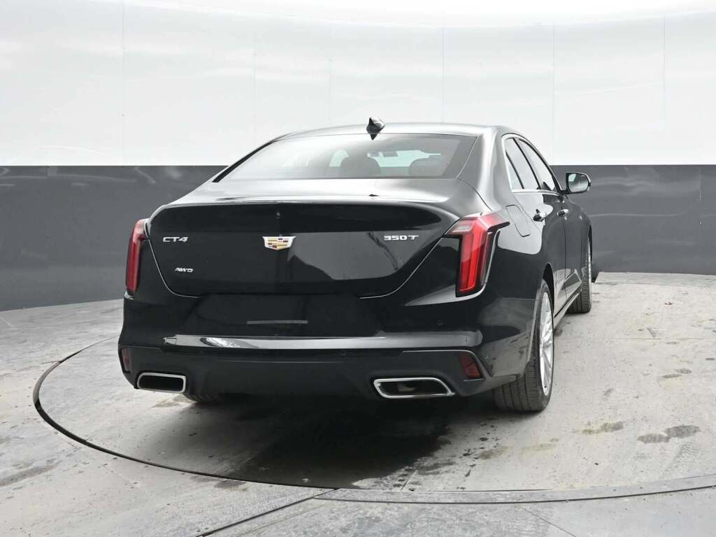 2023 Cadillac CT4 Premium Luxury