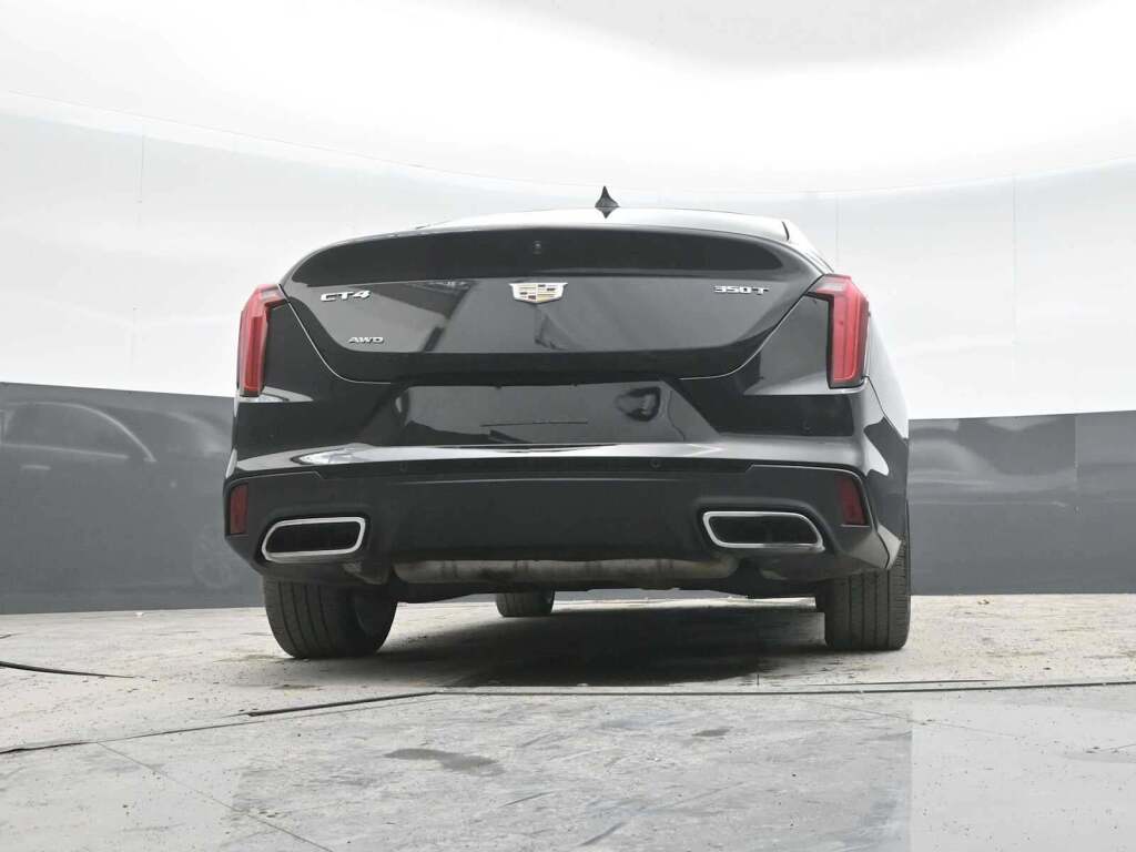 2023 Cadillac CT4 Premium Luxury