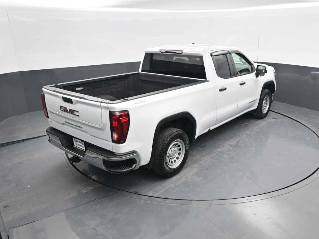 2021 GMC Sierra 1500 4WD Double Cab Standard Box
