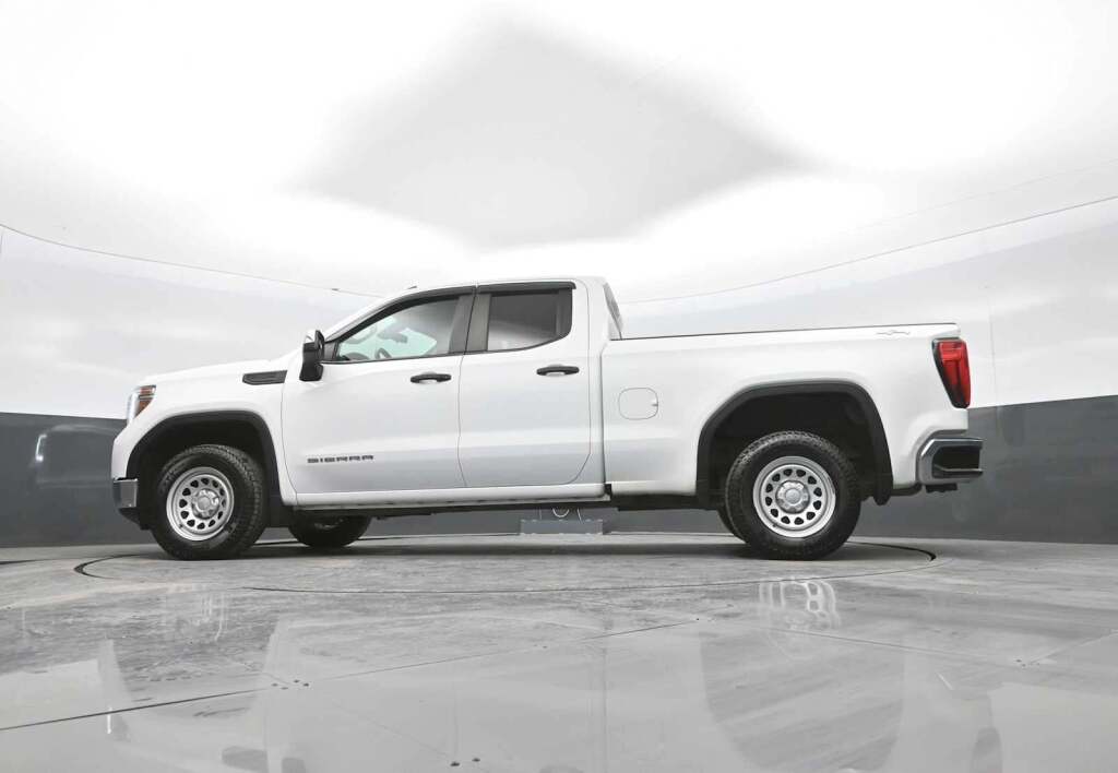 2021 GMC Sierra 1500 4WD Double Cab Standard Box