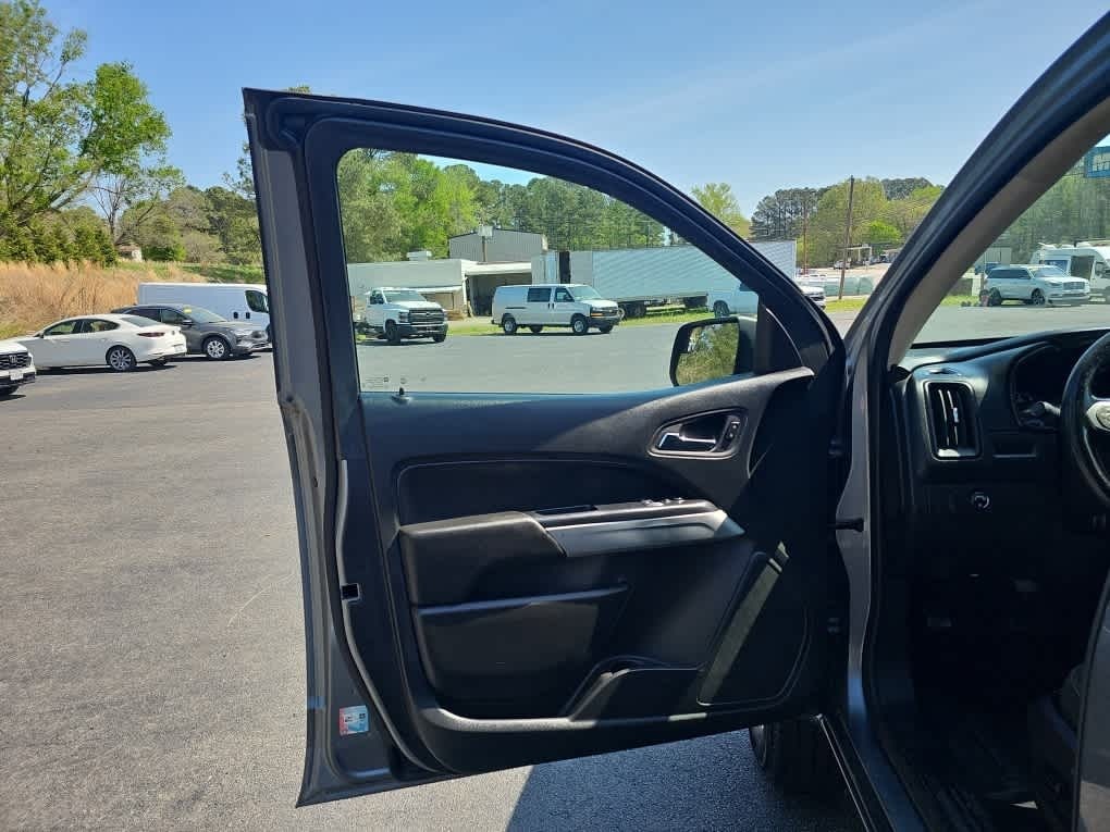 2022 Chevrolet Colorado 2WD Extended Cab Long Box LT