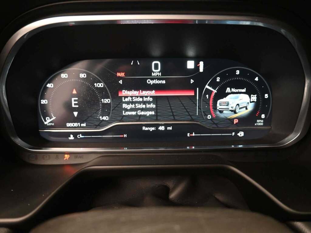 2022 GMC Yukon XL 4WD AT4