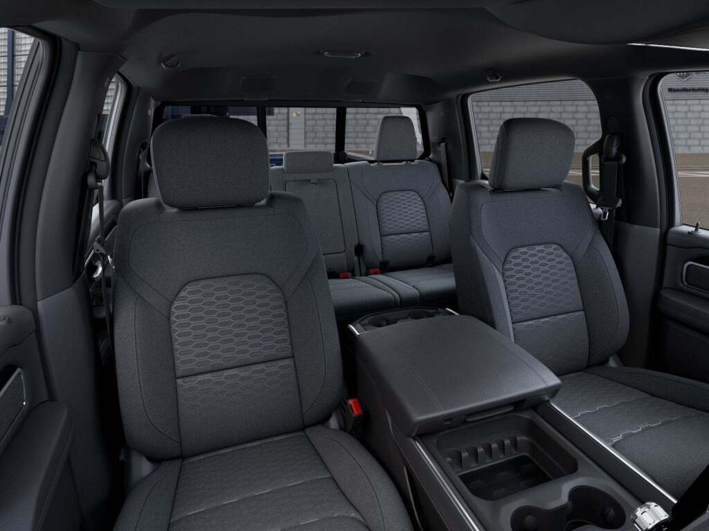 2026 Ram 1500 Big Horn Crew Cab 4x4 5'7" Box