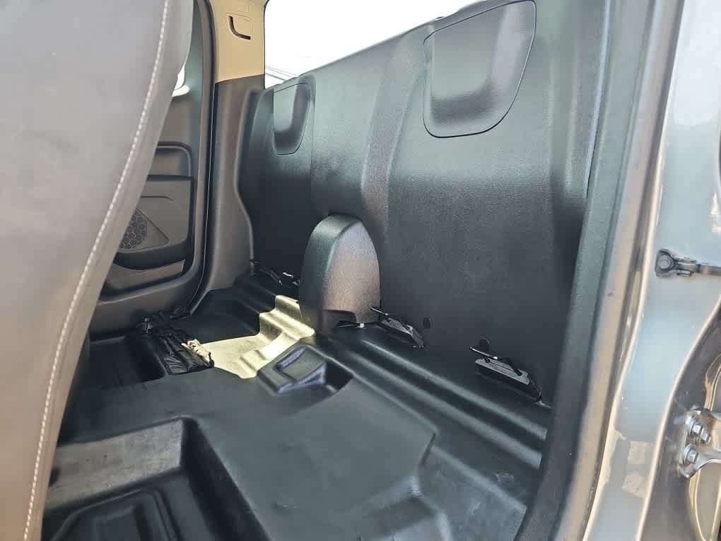 2022 Chevrolet Colorado 2WD Extended Cab Long Box LT