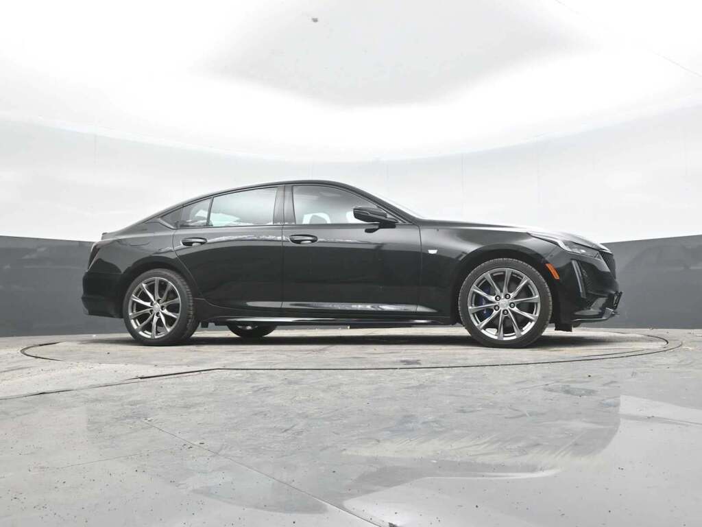 2020 Cadillac CT5 Sport