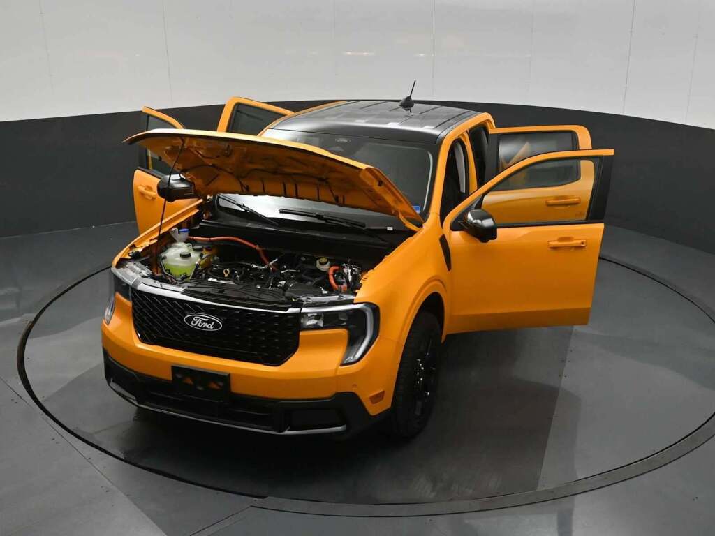 2026 Ford Maverick Lariat