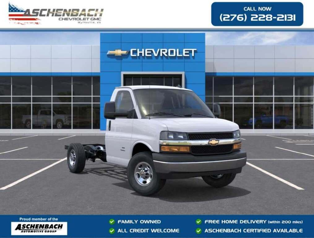2025 Chevrolet Express Cutaway Work Van