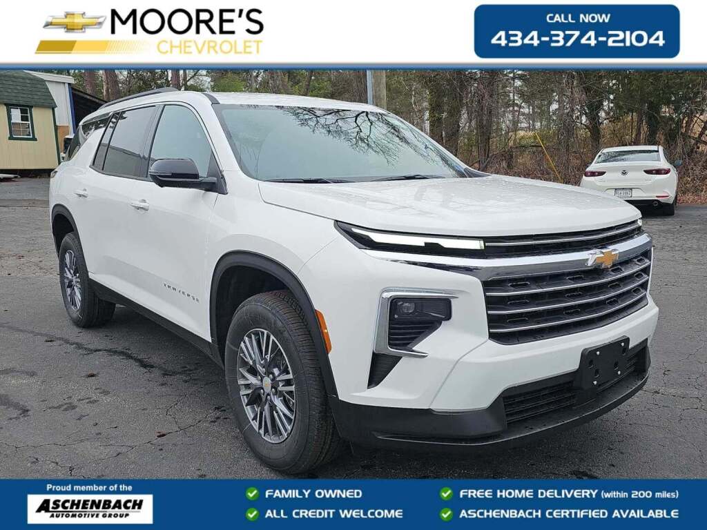2026 Chevrolet Traverse FWD LT