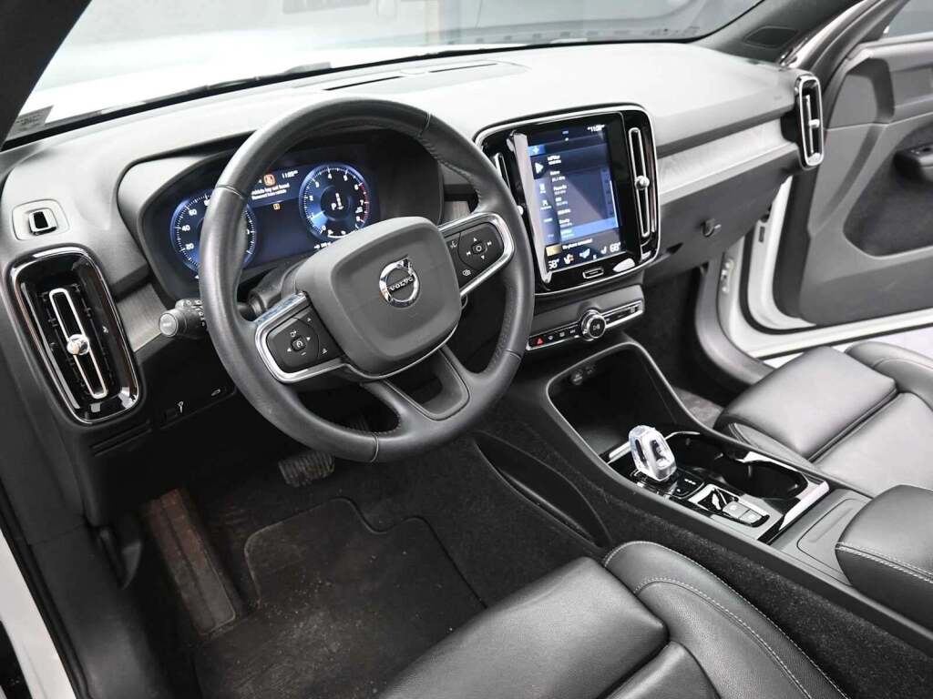 2020 Volvo XC40 T5 Inscription