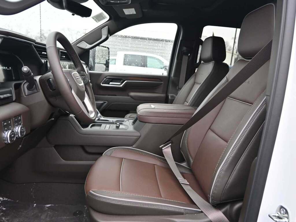 2026 GMC Sierra 3500HD Denali