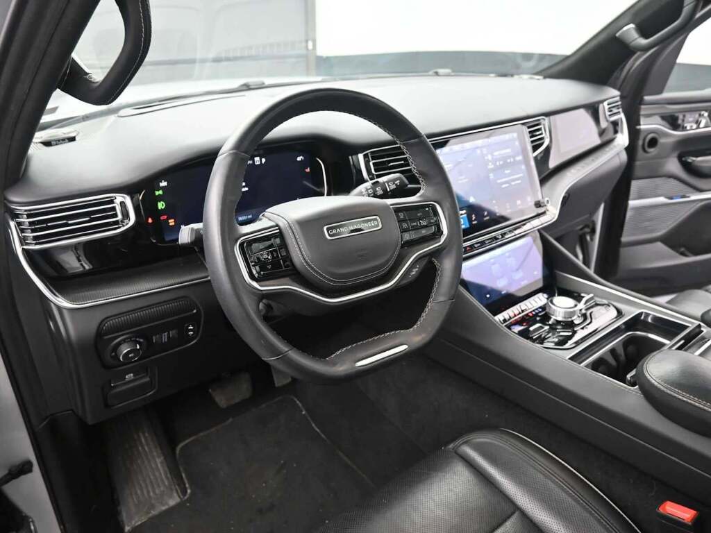 2024 Jeep Grand Wagoneer L Series II 4x4