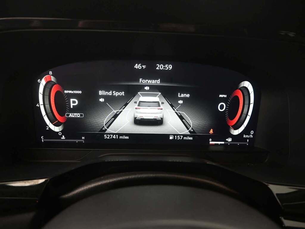 2023 Nissan Pathfinder Platinum 4WD