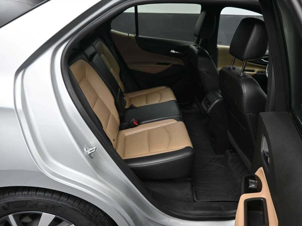 2022 Chevrolet Equinox AWD Premier