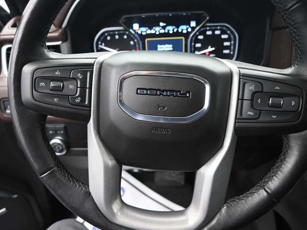 2021 GMC Yukon 4WD Denali