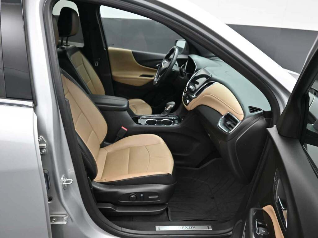 2022 Chevrolet Equinox AWD Premier