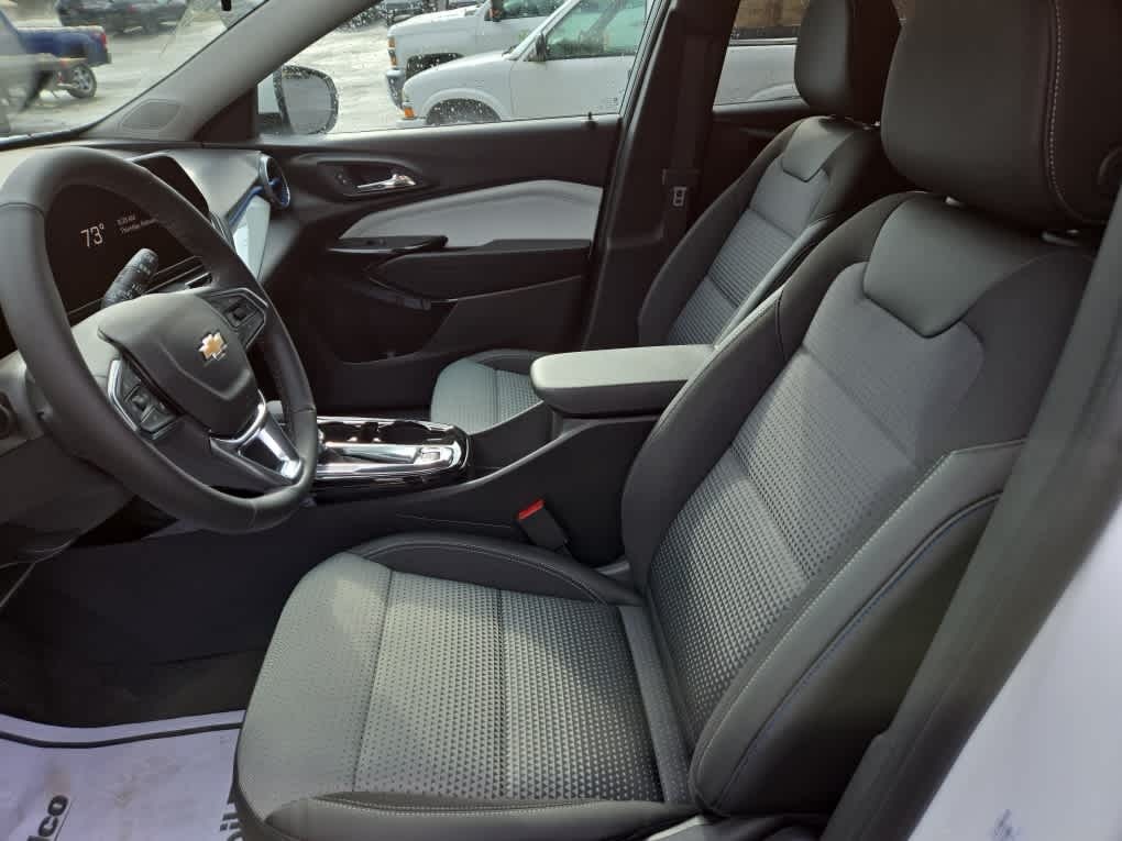 2026 Chevrolet Trax FWD LT