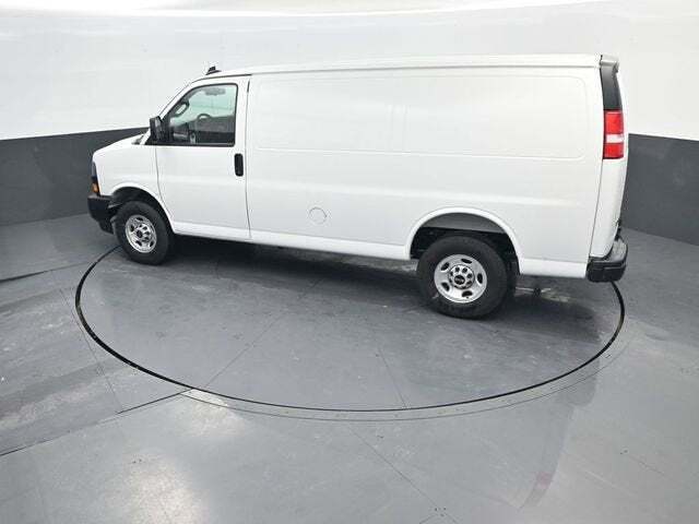 2025 GMC Savana Cargo RWD 2500 Regular Wheelbase Work Van