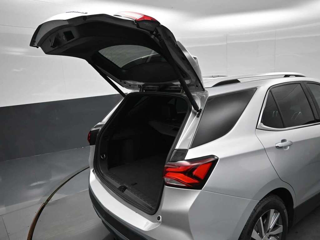 2022 Chevrolet Equinox AWD Premier