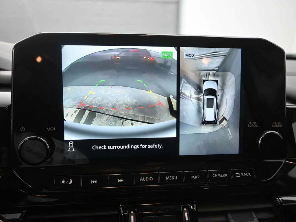 2023 Nissan Pathfinder Platinum 4WD