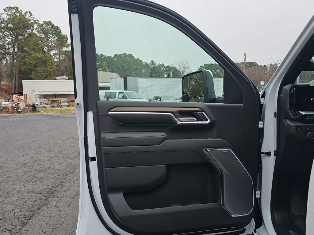 2026 Chevrolet Silverado 3500HD High Country