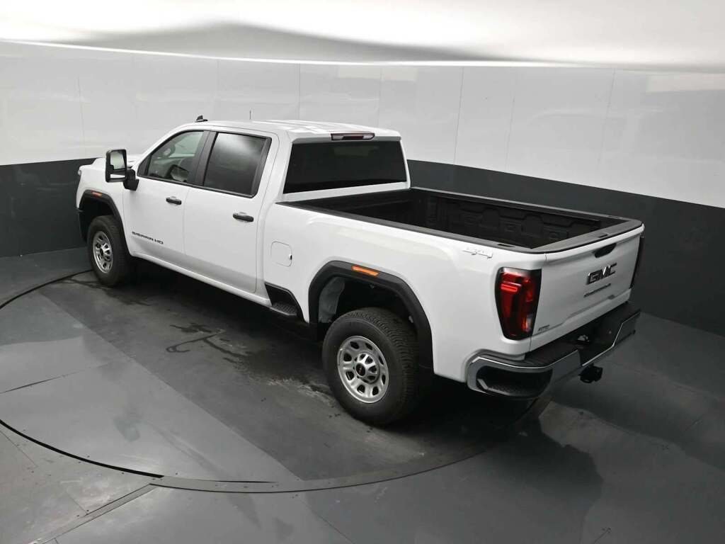 2026 GMC Sierra 2500HD Pro