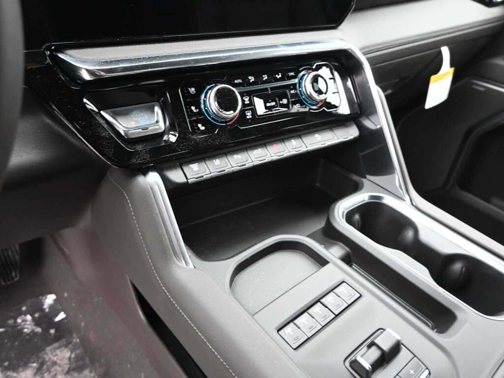 2026 GMC Sierra 3500HD Denali