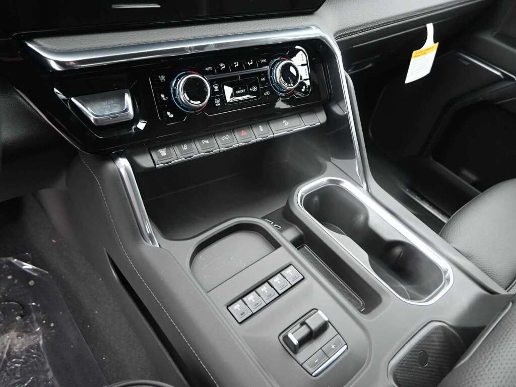 2026 GMC Sierra 2500HD Denali