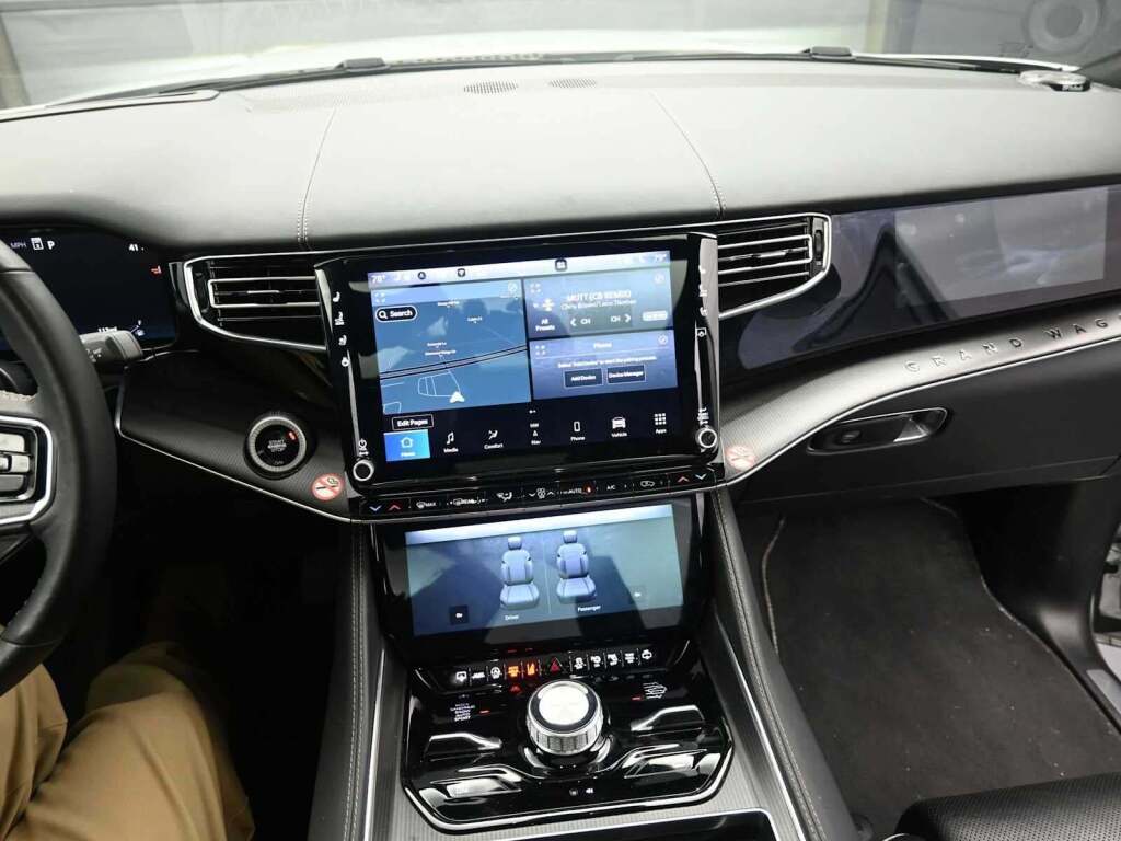 2024 Jeep Grand Wagoneer L Series II 4x4