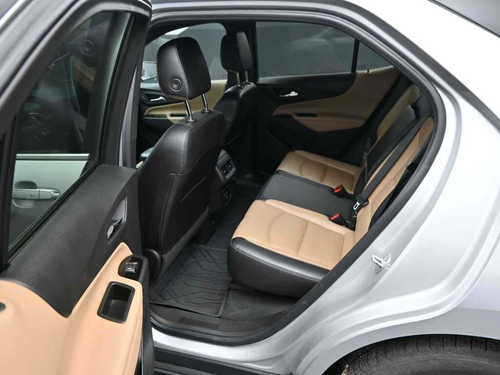 2022 Chevrolet Equinox AWD Premier