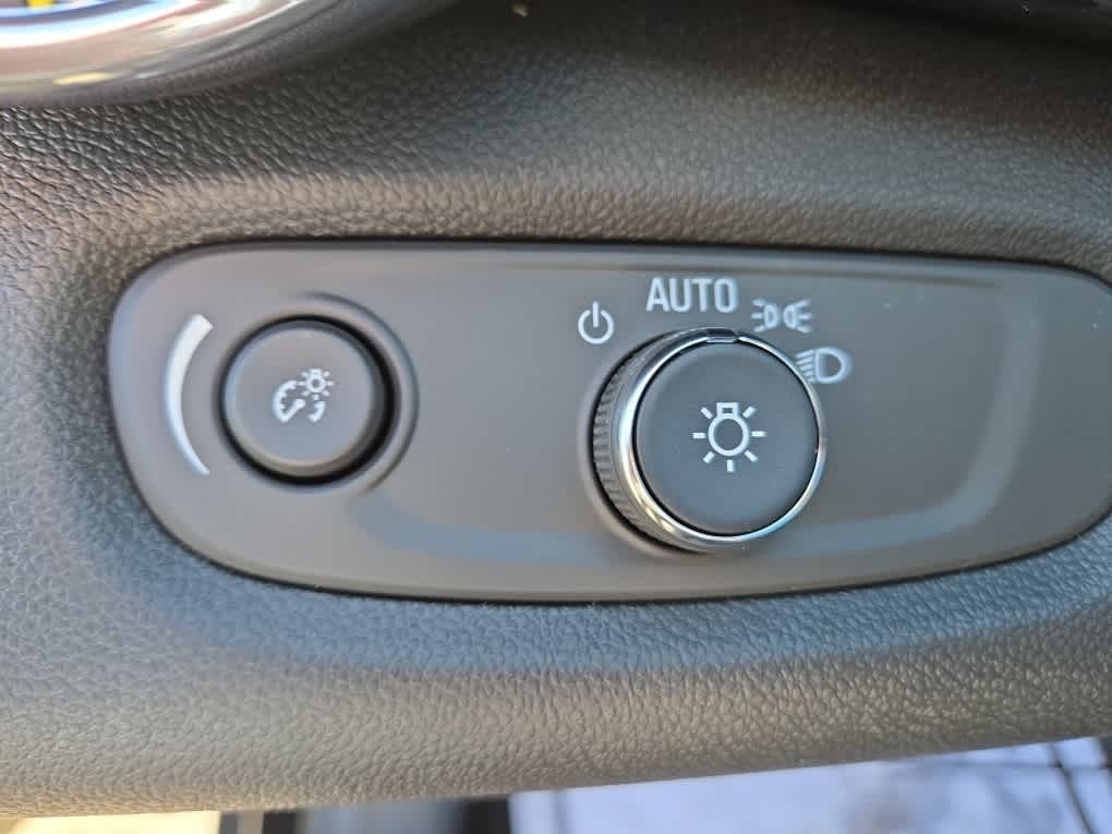 2026 Chevrolet Trax FWD ACTIV