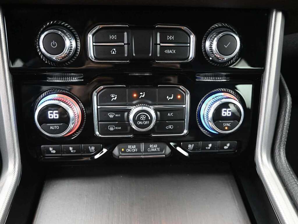 2021 GMC Yukon 4WD Denali