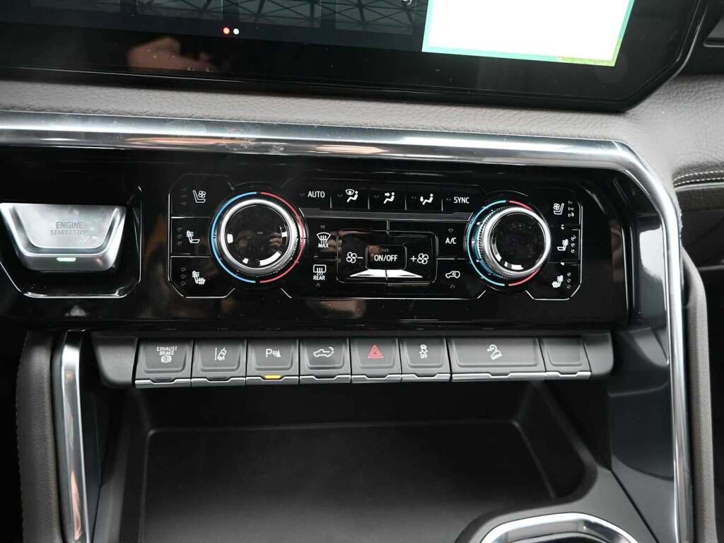 2026 GMC Sierra 3500HD Denali