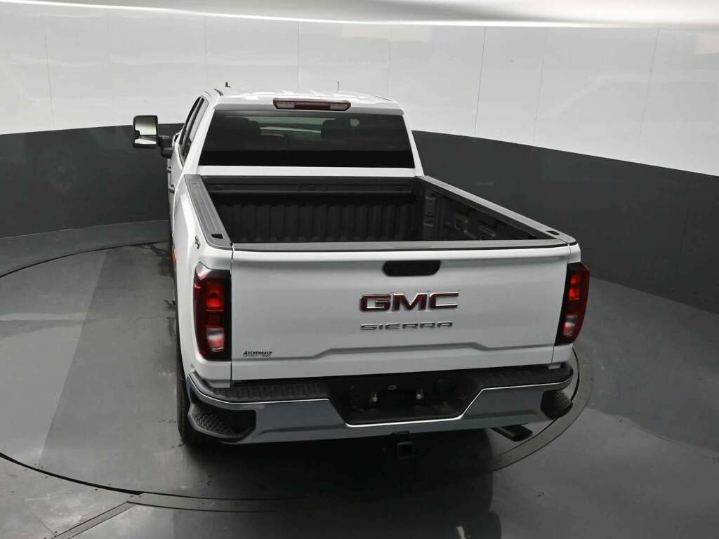 2026 GMC Sierra 2500HD Pro