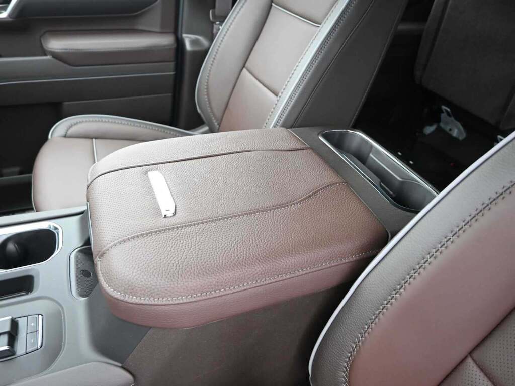 2026 GMC Sierra 3500HD Denali