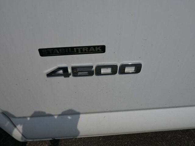 2024 GMC Savana Cutaway 4500 Van