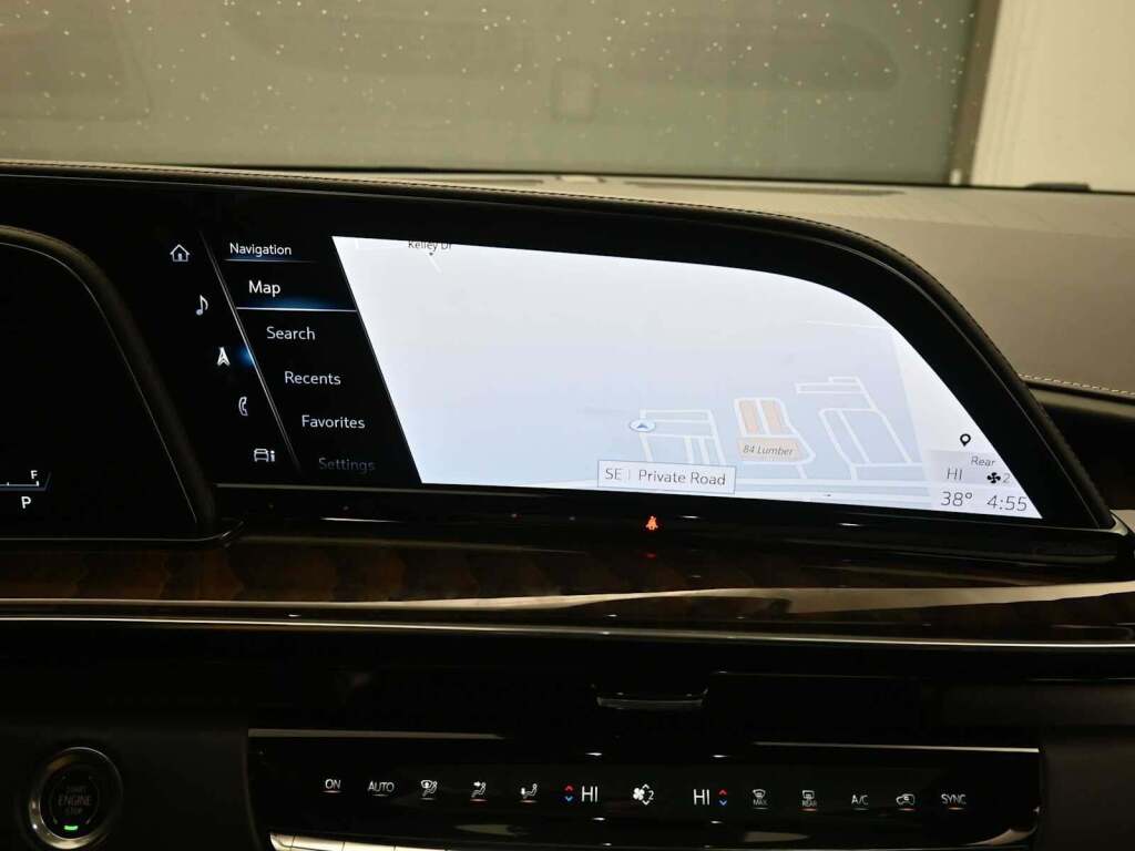 2023 Cadillac Escalade 4WD Sport Platinum