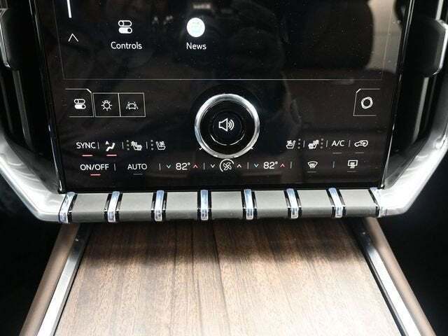 2026 GMC Acadia Denali Ultimate AWD