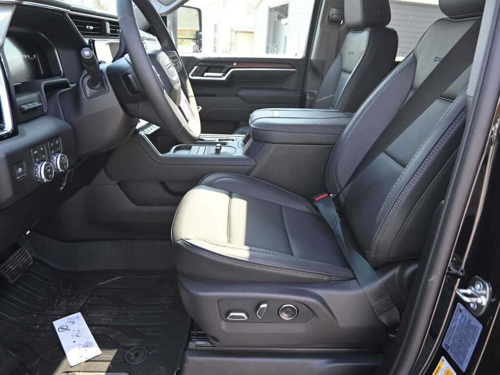 2026 GMC Sierra 3500HD Denali