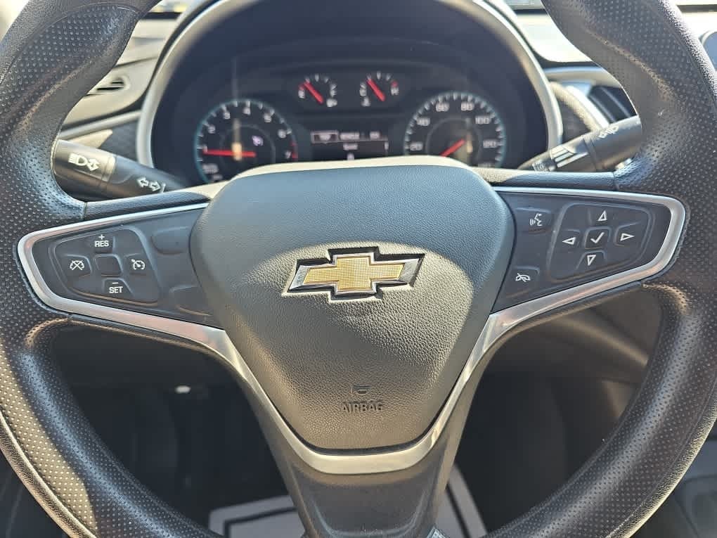 2022 Chevrolet Malibu FWD 1FL