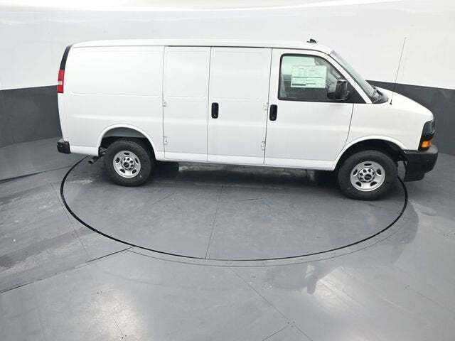 2025 GMC Savana Cargo RWD 2500 Regular Wheelbase Work Van