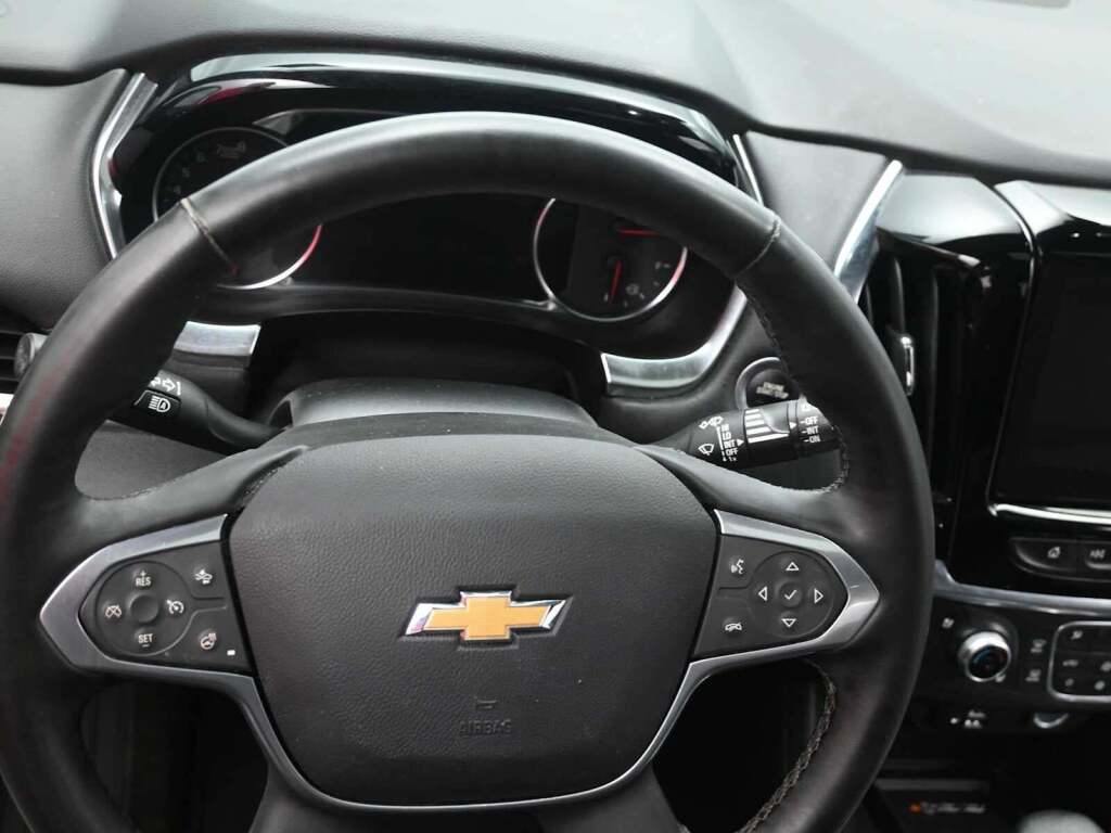 2023 Chevrolet Traverse AWD High Country