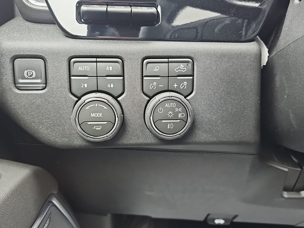 2026 Chevrolet Silverado 3500HD High Country