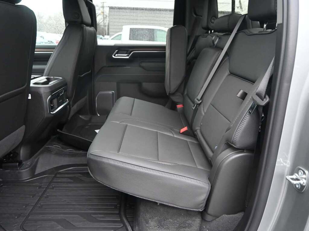 2026 GMC Sierra 2500HD Denali