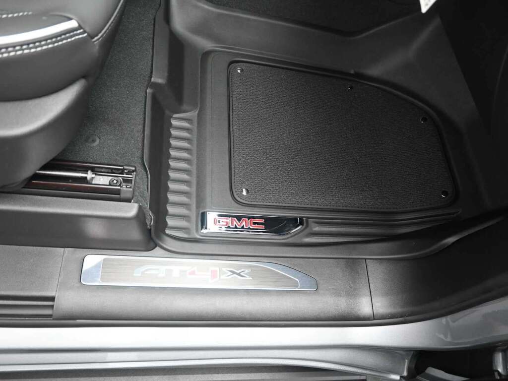 2026 GMC Sierra 2500HD AT4X