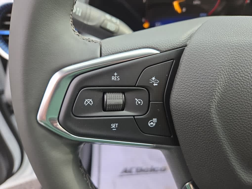 2026 Chevrolet Trax FWD LT