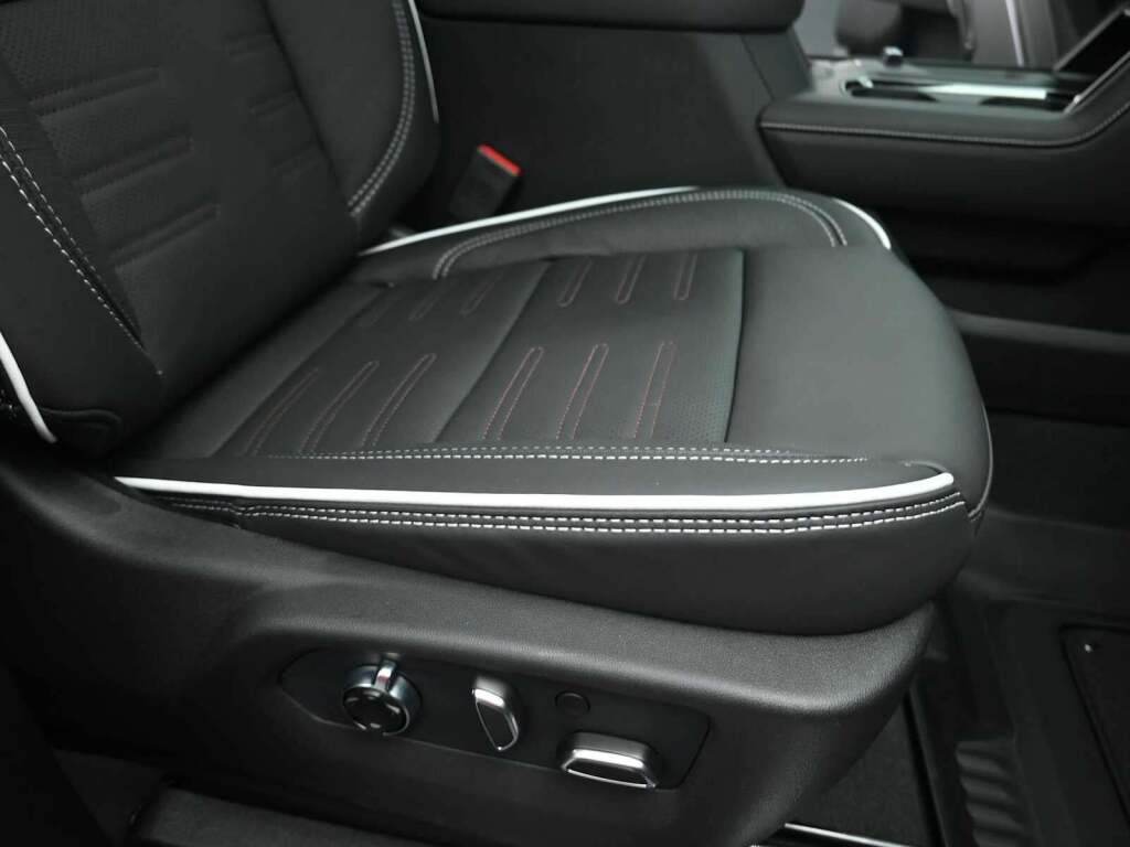 2026 GMC Sierra 2500HD AT4X